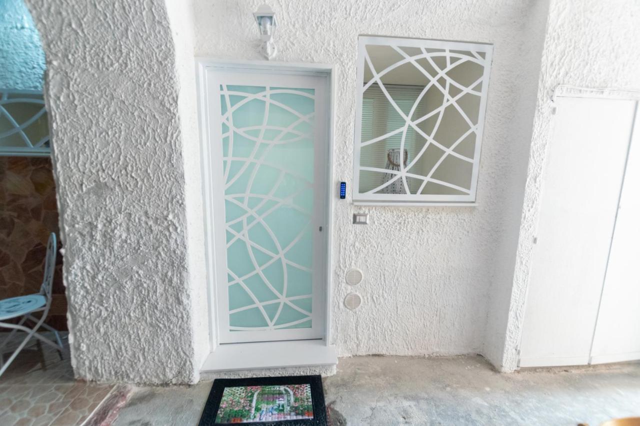 La Casa Nel Vicolo 2 Daire Giardini Naxos Dış mekan fotoğraf